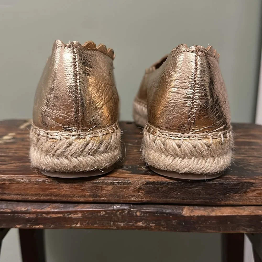 Crown shimmer feminine